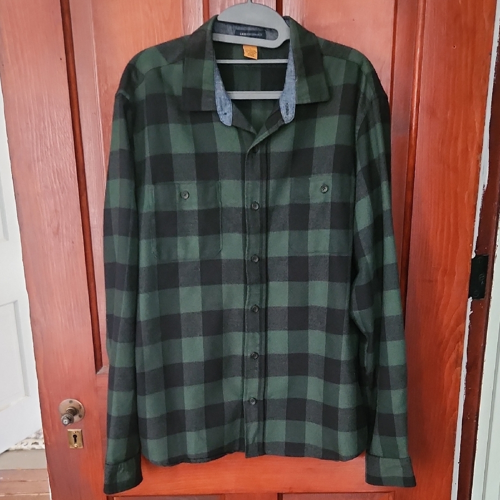 Tailor Vintage Dark Green and Black Plaid Shirt
